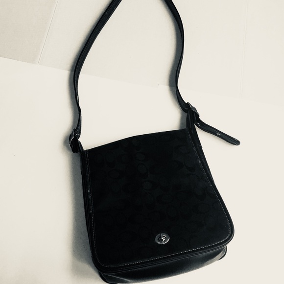 Handbags - Black canvas Crossbody purse